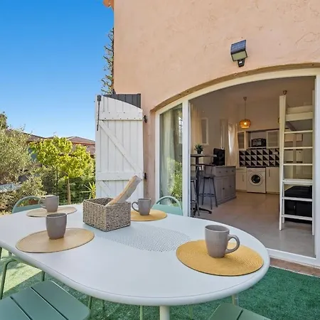 База отдыха Maison De , A 250m Des Plages *